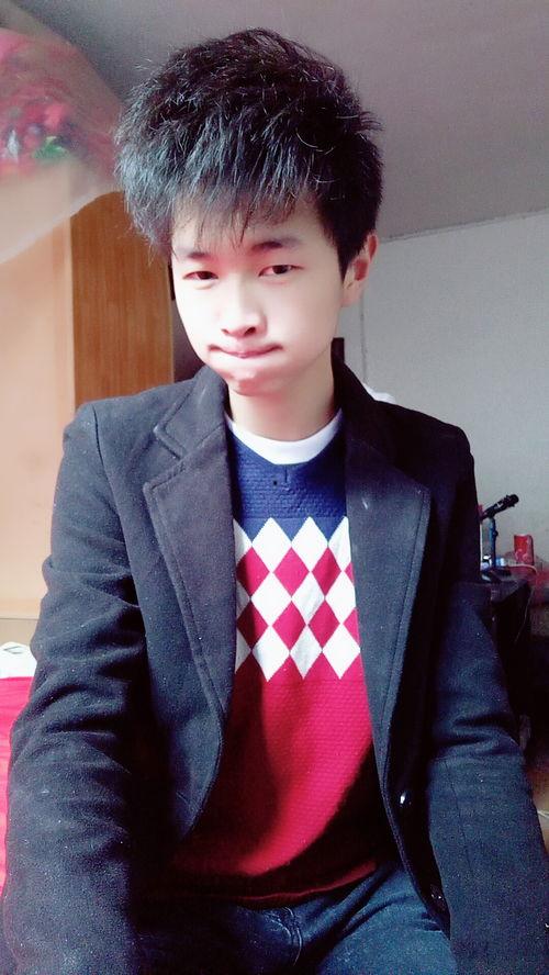 仼重个人资料,才华横溢的音乐才子，演绎青春旋律的追梦人